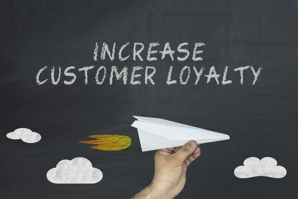 Keep Customers Loyalty & Commitment Keep Customers Loyalty & Commitment